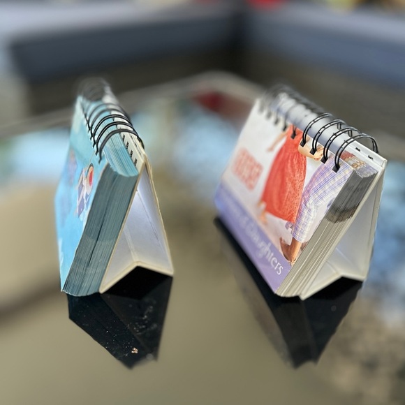 365 Great Clean Jokes and Treasured Moments Calendar Set - Picture 2 of 5